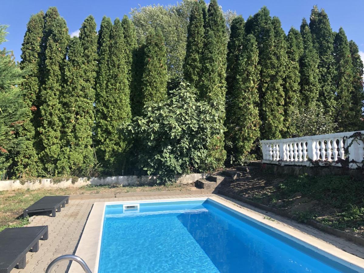 Landhaus Toereki Mit Pool Siófok Zewnętrze zdjęcie
